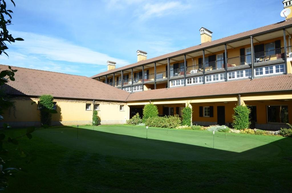 Golf Hotel Castelconturbia Agrate Conturbia Ngoại thất bức ảnh